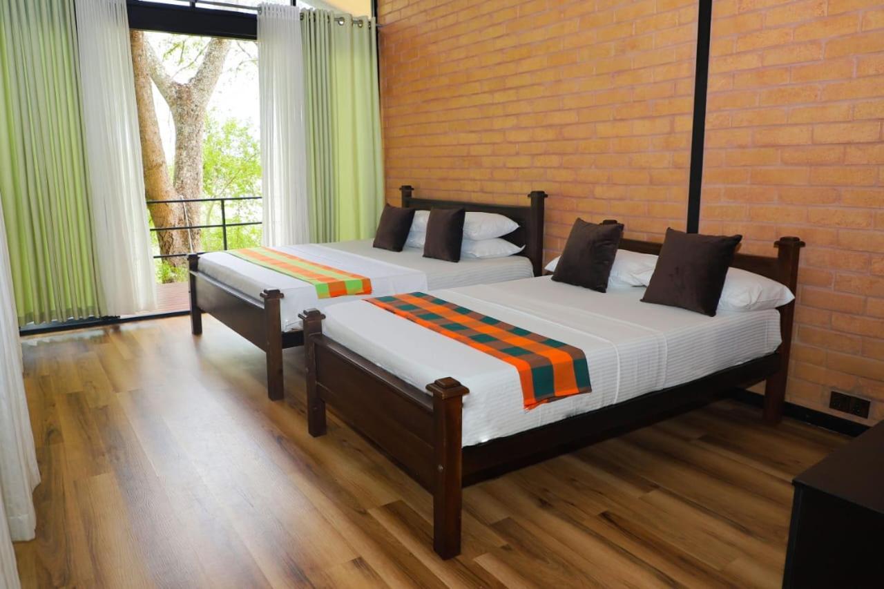 Life Of Leisure Wilpattu Villa Pahala Maragahawewa Eksteriør bilde